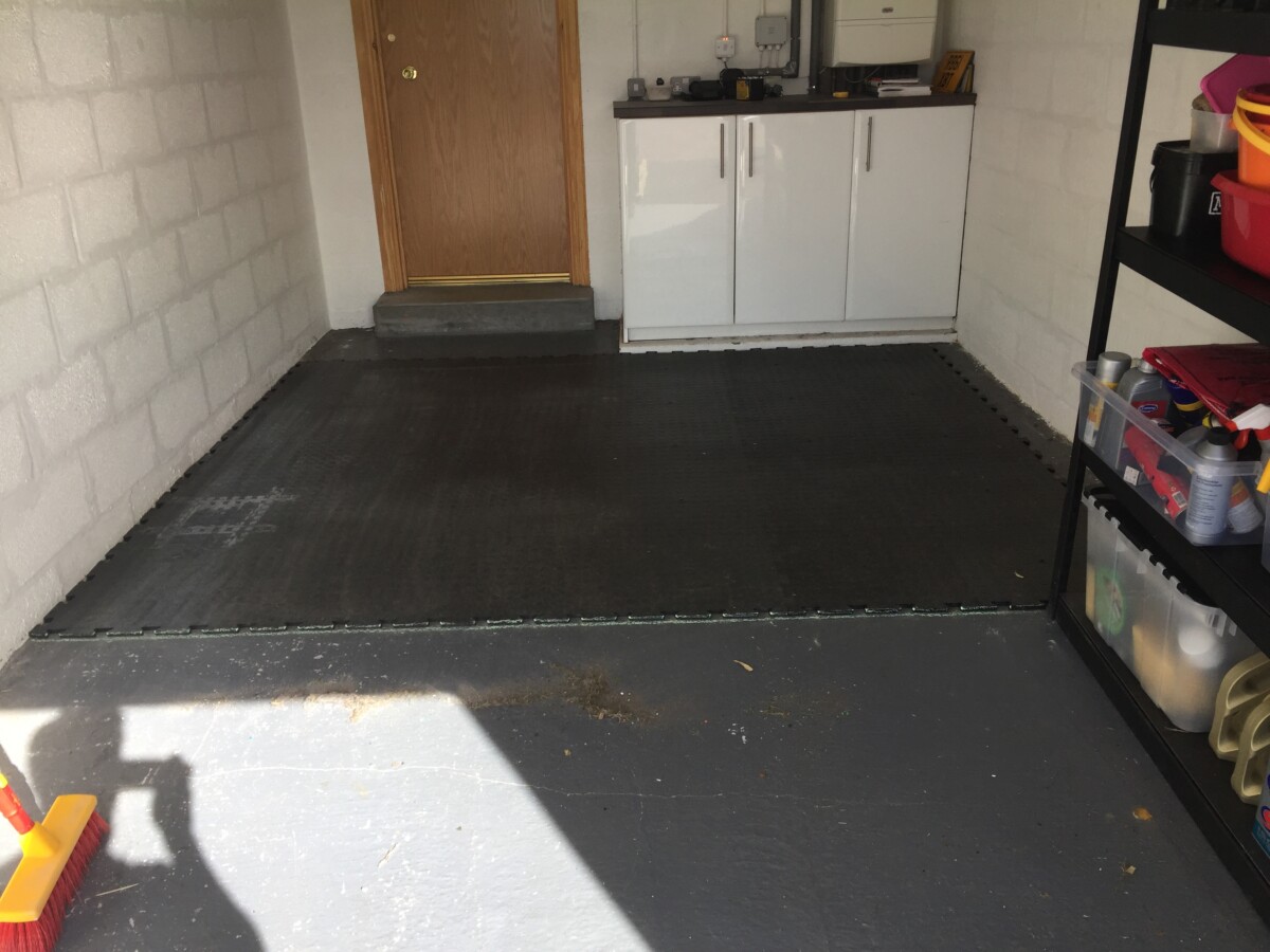 My Gym Flooring for Garage UK Project Peck me out