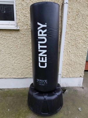 Century Wavemaster 2XL in black - traditional and clean design